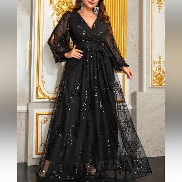 Dusty Grey Silk Sequins Embroidered Elegant Luxe Party Wear main image 1